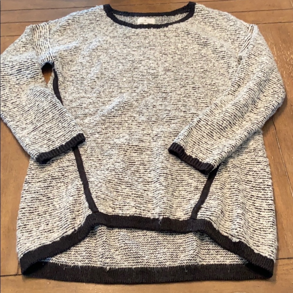 Classy complimentary sweater